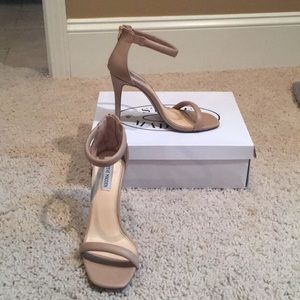 Steve Madden Heels Nude